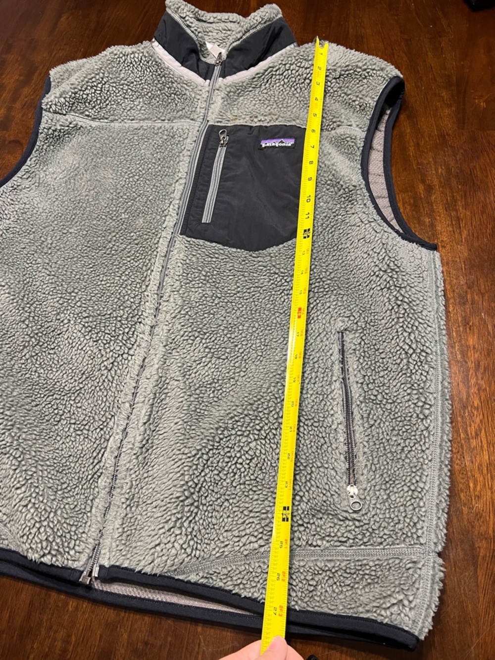 Patagonia Gray Sherpa Vest with Black Trim - Picture 6 of 6